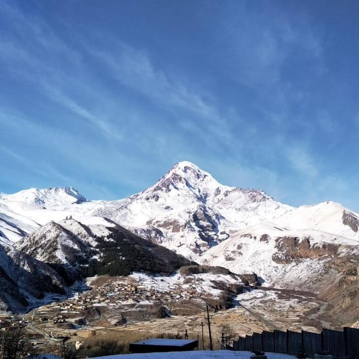 Отель Гостевой дом Eastern Georgia Казбеги Экстерьер фото